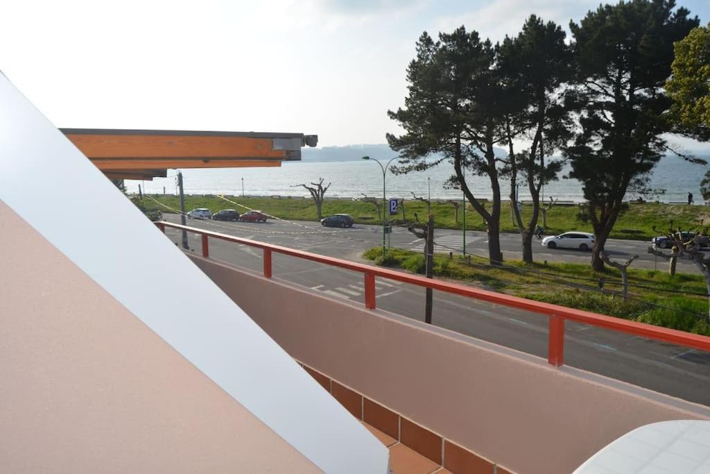 Apartamento Precioso ático a pie de playa, en Miño. Exterior foto