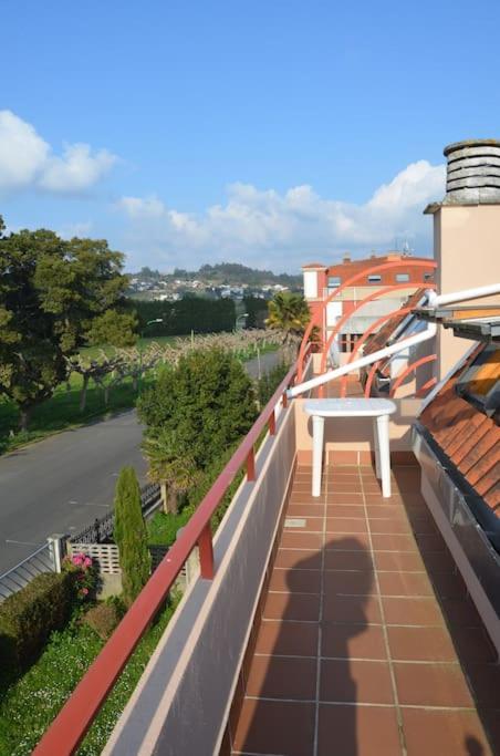 Apartamento Precioso ático a pie de playa, en Miño. Exterior foto