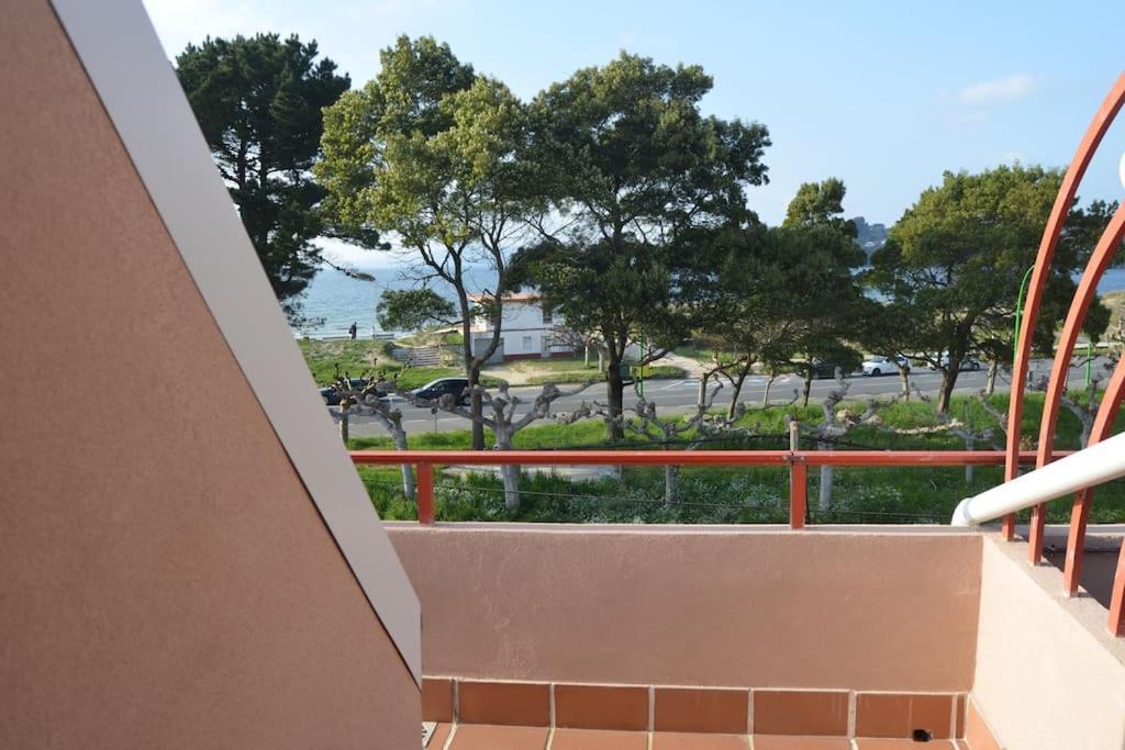 Apartamento Precioso ático a pie de playa, en Miño. Exterior foto